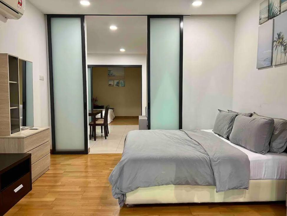 Kl Gateway Residency Apartment กัวลาลัมเปอร์ ภายนอก รูปภาพ